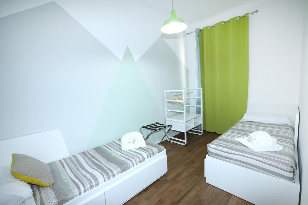 Unique Luxury Apartment And Rooms Рим Экстерьер фото